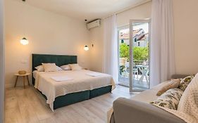 Tatijana Holiday Apartments