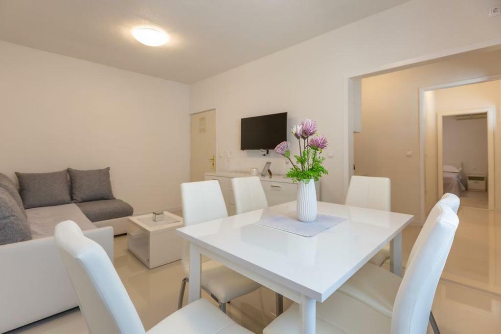 Tatijana Holiday Apartments Makarska Zewnętrze zdjęcie