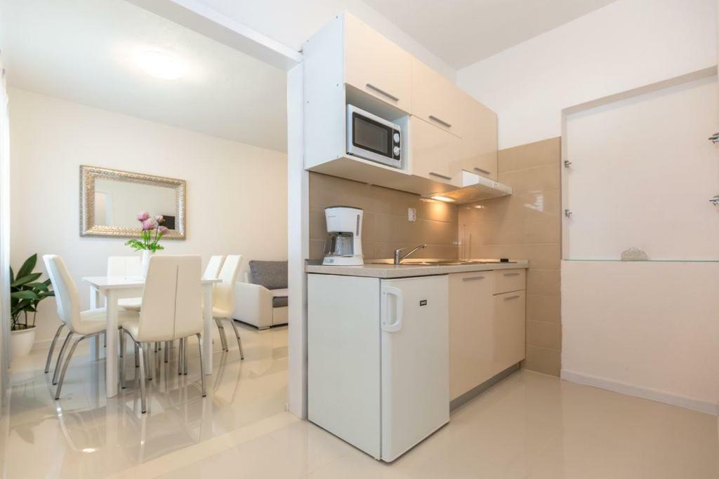 Tatijana Holiday Apartments Makarska Zewnętrze zdjęcie